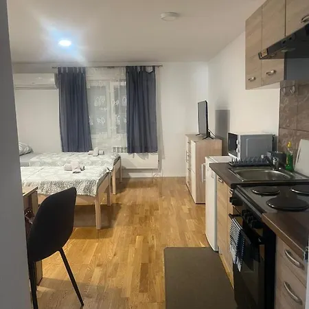 Nada Apartment *